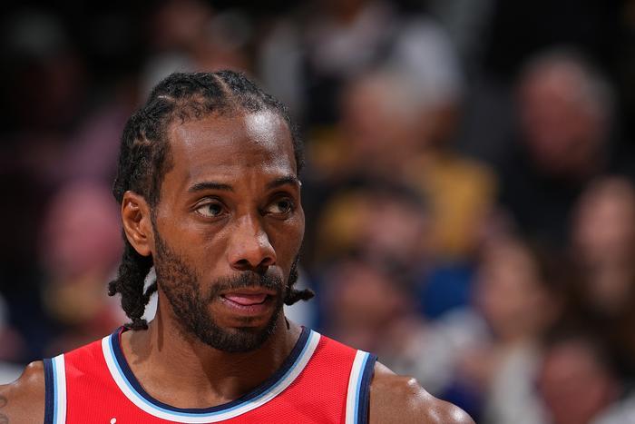 开云体育下载APP-伦纳德阴阳合同怎么解决?NBA最具天赋的状元秀,为何要被迫退役