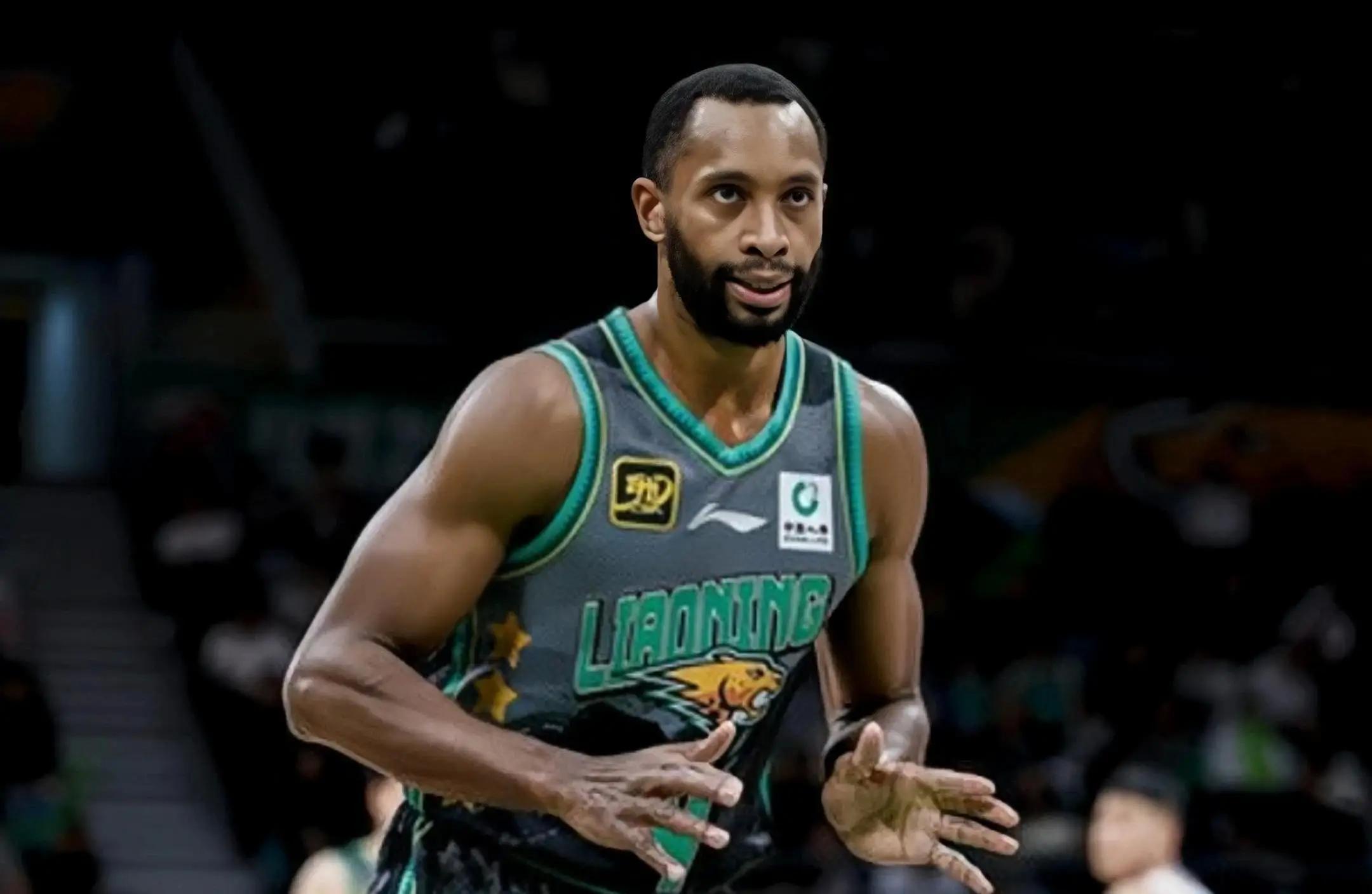 开云体育下载网页版-媒体人：山东男篮有意弗格但报价未达成一致，三、四外援会陆续到位